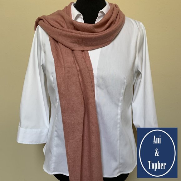 100% Cashmere Scarf NWT - Picture 6 of 9